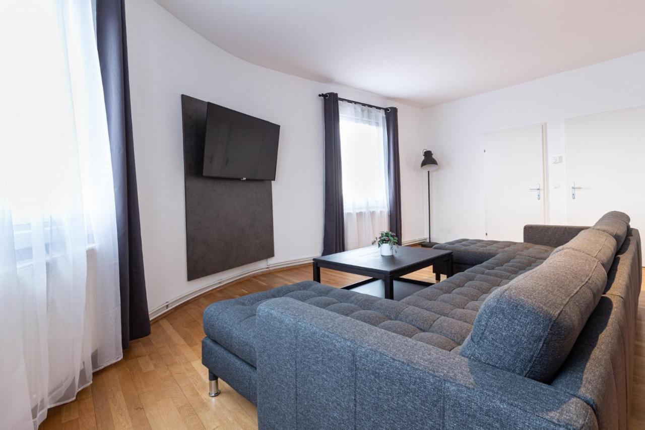 Mariahilfer Strasse Apartment