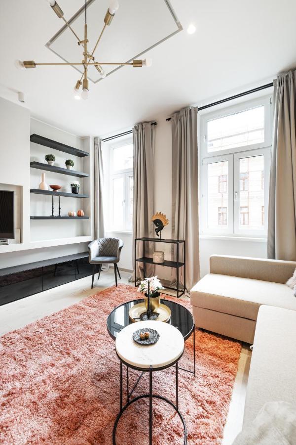 Apartment Zeus Design Vienna