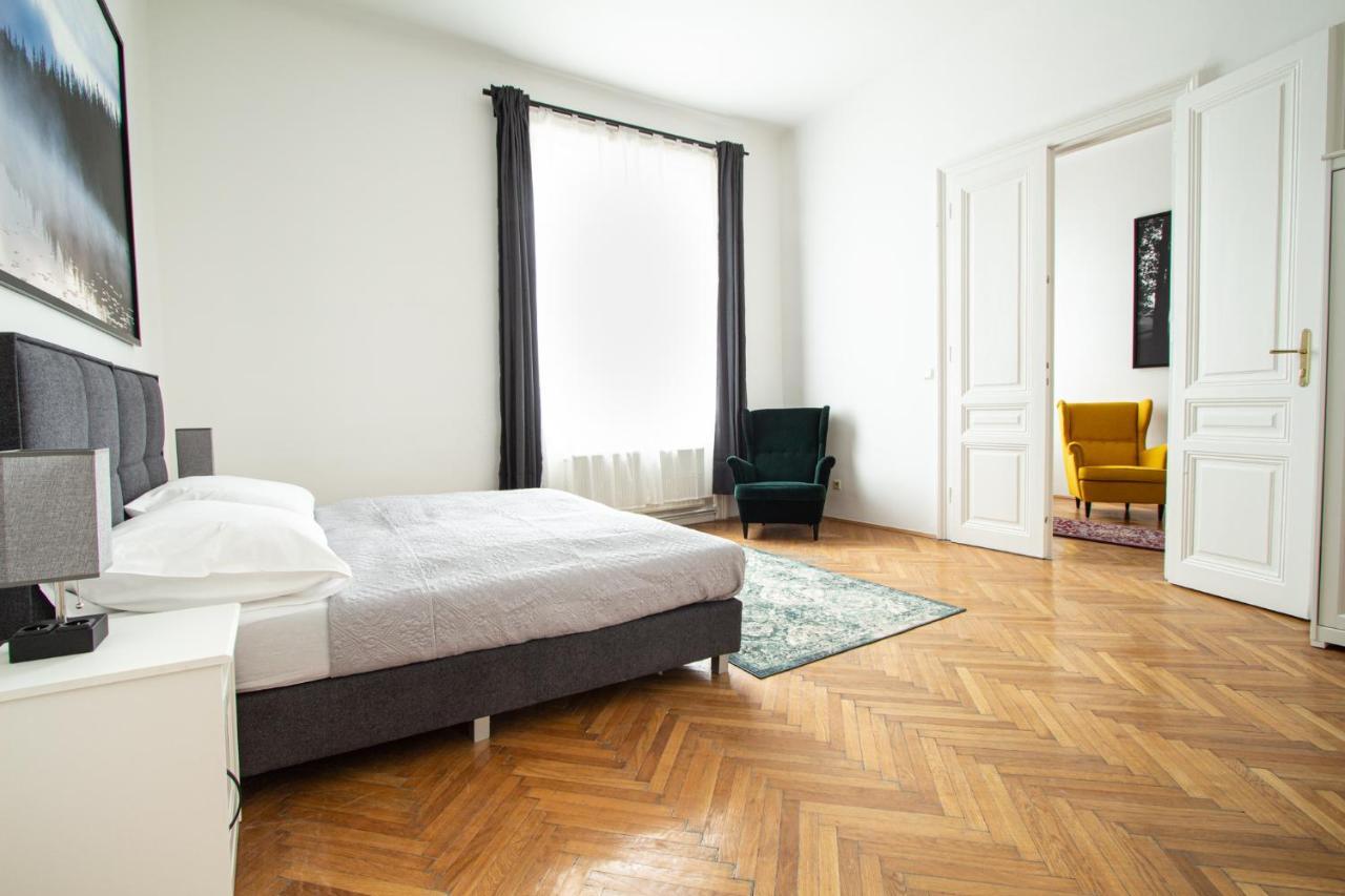 Mariahilfer Strasse Apartment Vienna