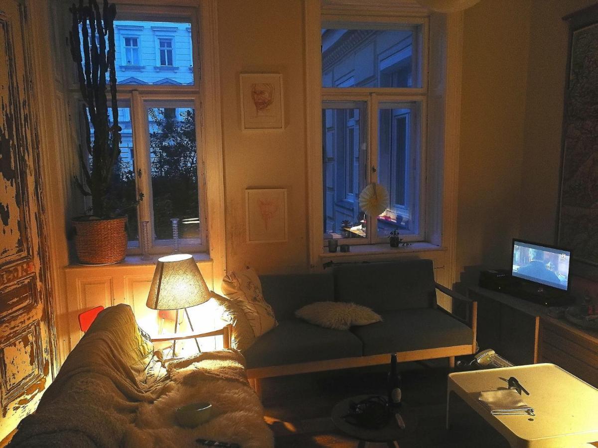 The For Artists Apartment