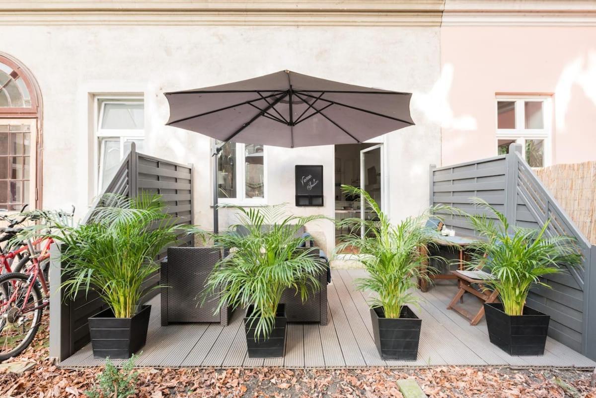 Luxurious And Spacious 5 Min Walk To City Center, 1-2