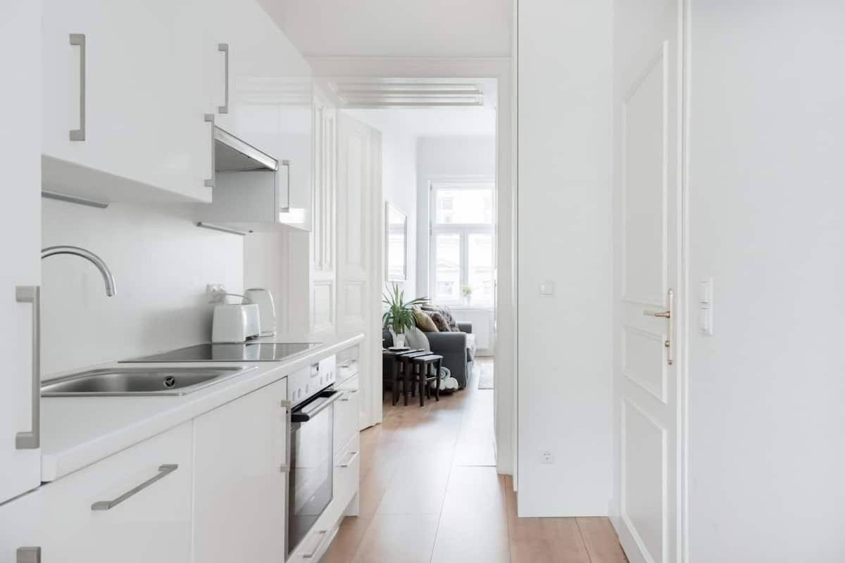 ⍟luxurious And Bright⍟ 5 Min Walk To City Center *