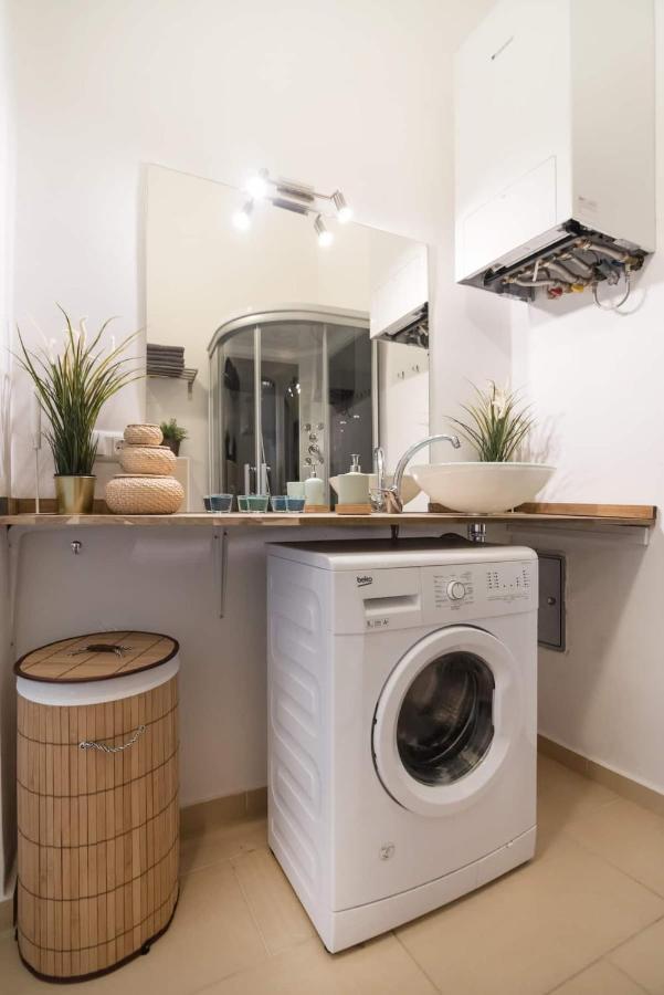 Apartment ⍟luxurious And Bright⍟ 5 Min Walk To City Center Wien