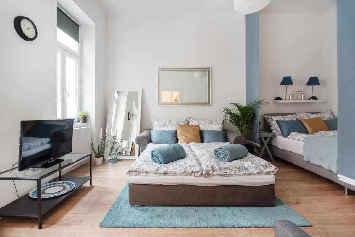 Apartment ⍟luxurious And Bright⍟ 5 Min Walk To City Center Wien