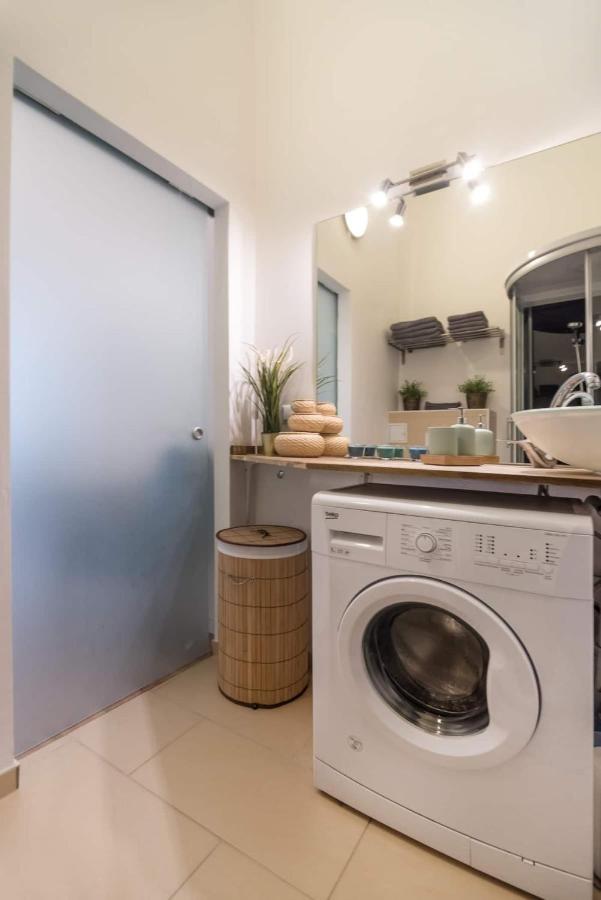 Apartment ⍟luxurious And Bright⍟ 5 Min Walk To City Center Wien