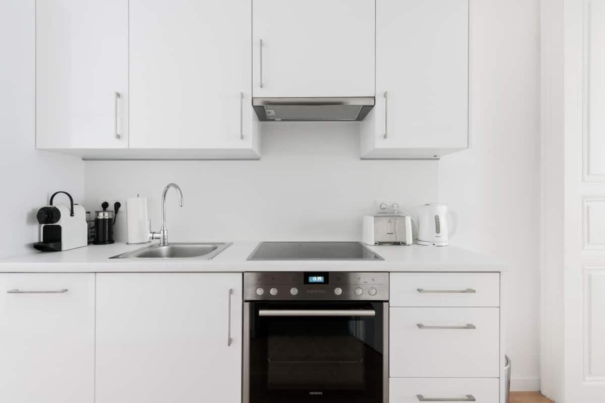 ⍟luxurious And Bright⍟ 5 Min Walk To City Center Apartment Vienna