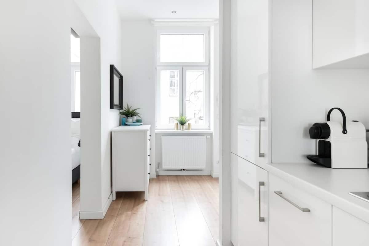 Apartment ⍟luxurious And Bright⍟ 5 Min Walk To City Center