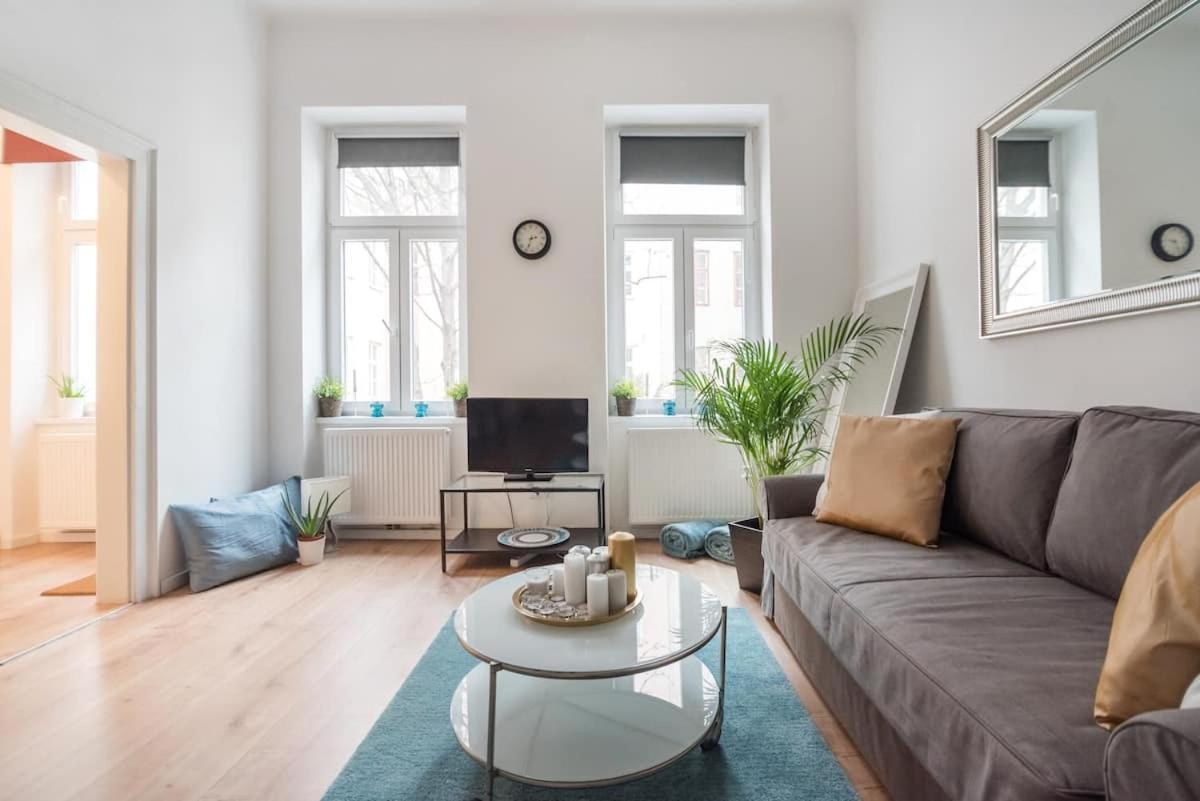 Apartment ⍟luxurious And Bright⍟ 5 Min Walk To City Center Wien