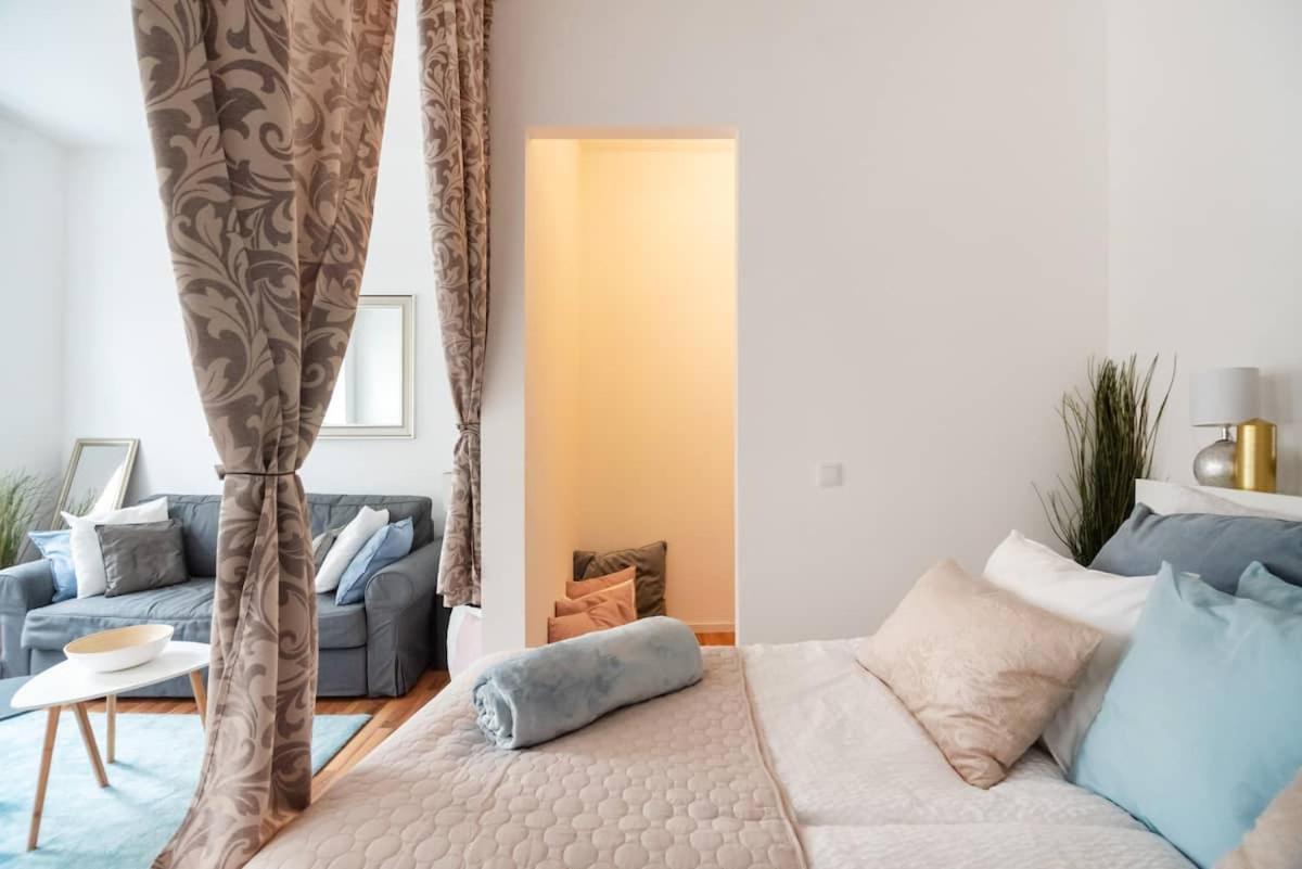 Apartment ⍟luxurious And Bright⍟ 5 Min Walk To City Center Vienna