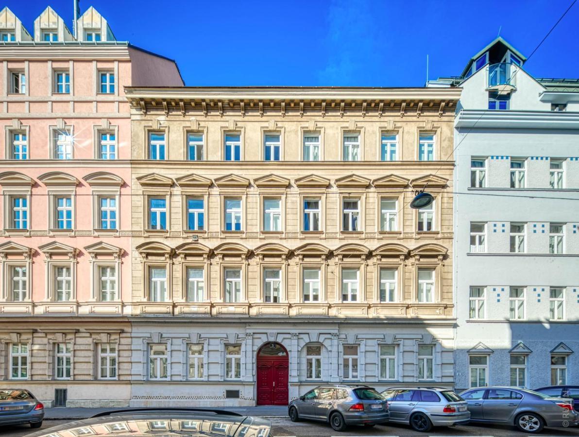 Apartment ⍟luxurious And Bright⍟ 5 Min Walk To City Center Vienna
