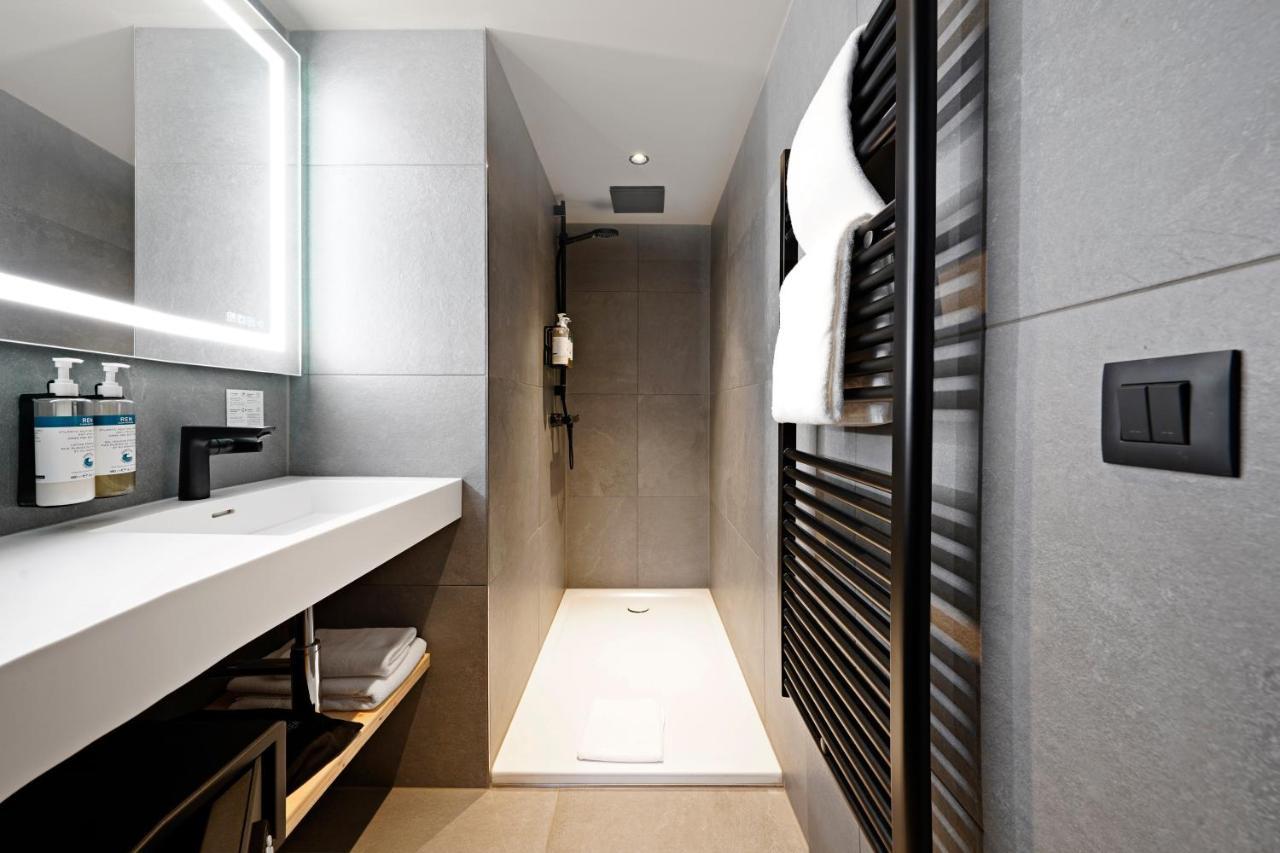 Numa Wood Aparthotel