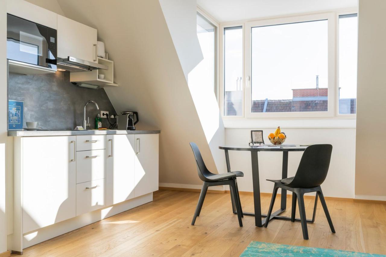 Apartment Rooftop Mit Großer Terrasse By Ichbucheat