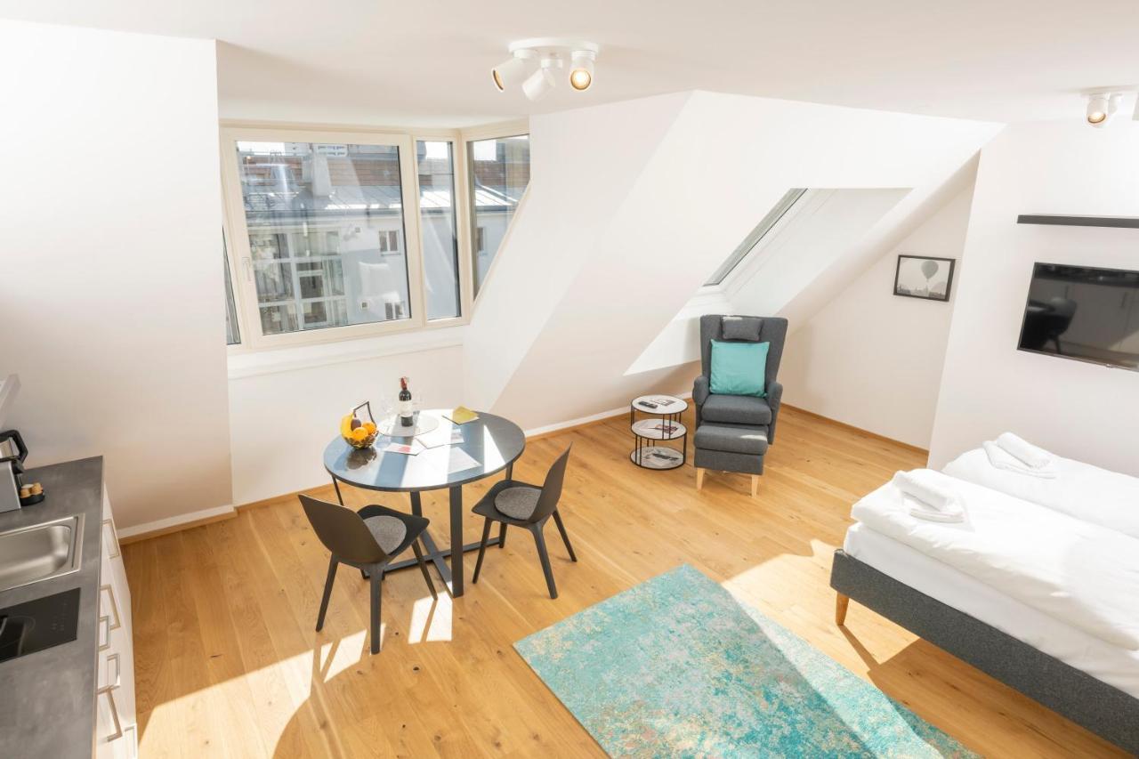 Apartment Rooftop Mit Großer Terrasse By Ichbucheat Wien