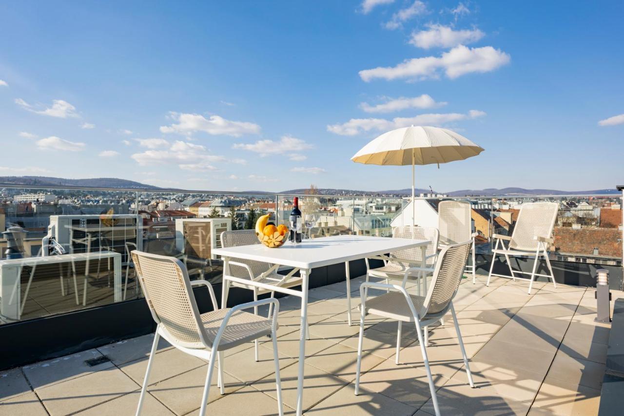 Rooftop Mit Großer Terrasse By Ichbucheat Apartment