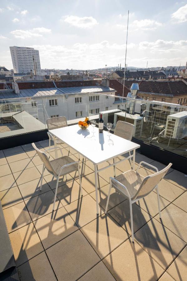 Rooftop Mit Großer Terrasse By Ichbucheat Apartment *
