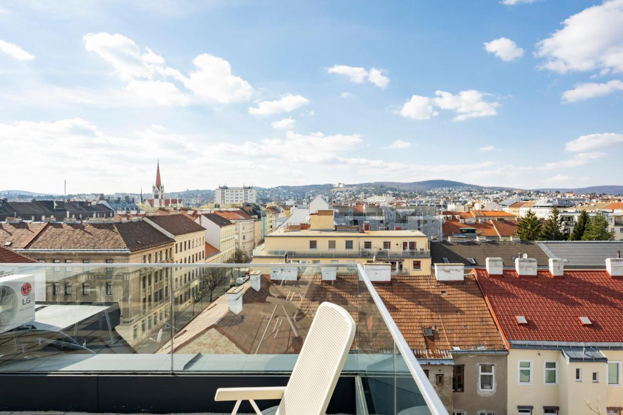Apartment Rooftop Mit Großer Terrasse By Ichbucheat