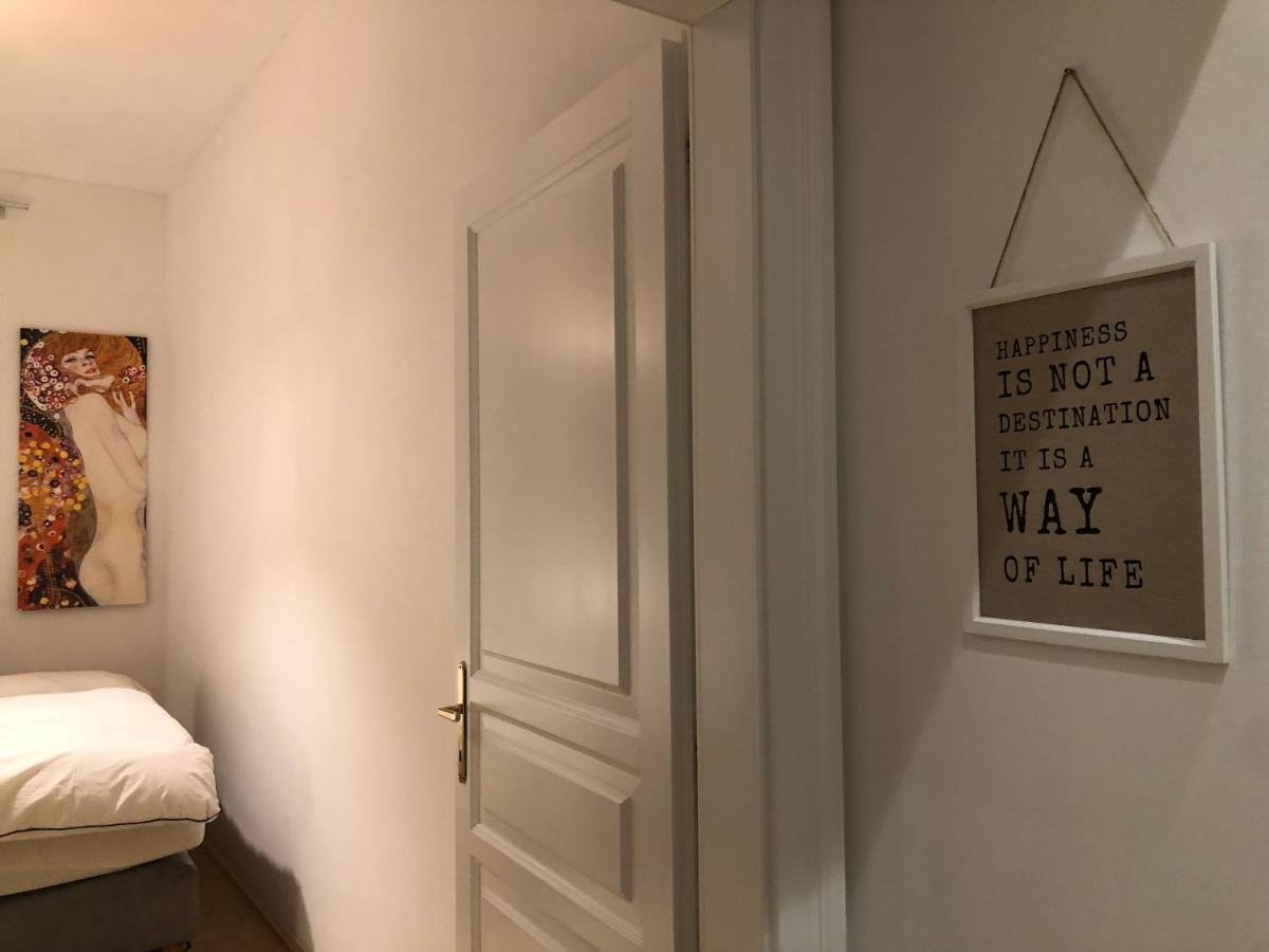 Apartment Quiet Next To Belvedere & Central Station *