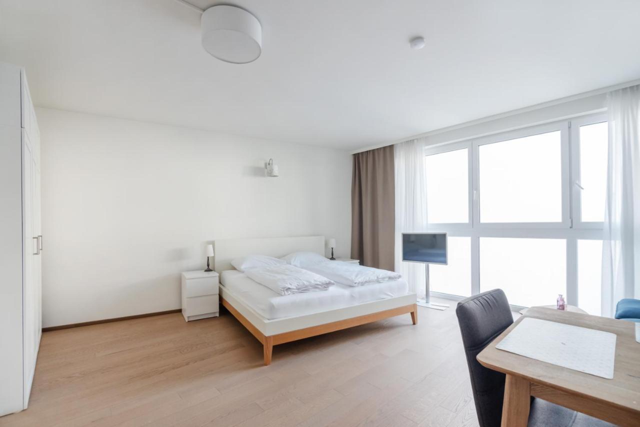 Quiet And Cozy Next To Mariahilfer Strasse And Naschmarkt With Ac, Minimum 30 Nights Apartment *