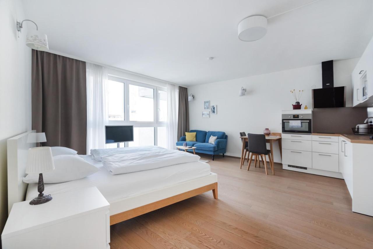 Quiet And Cozy Next To Mariahilfer Strasse And Naschmarkt With Ac, Minimum 30 Nights Apartment Wien