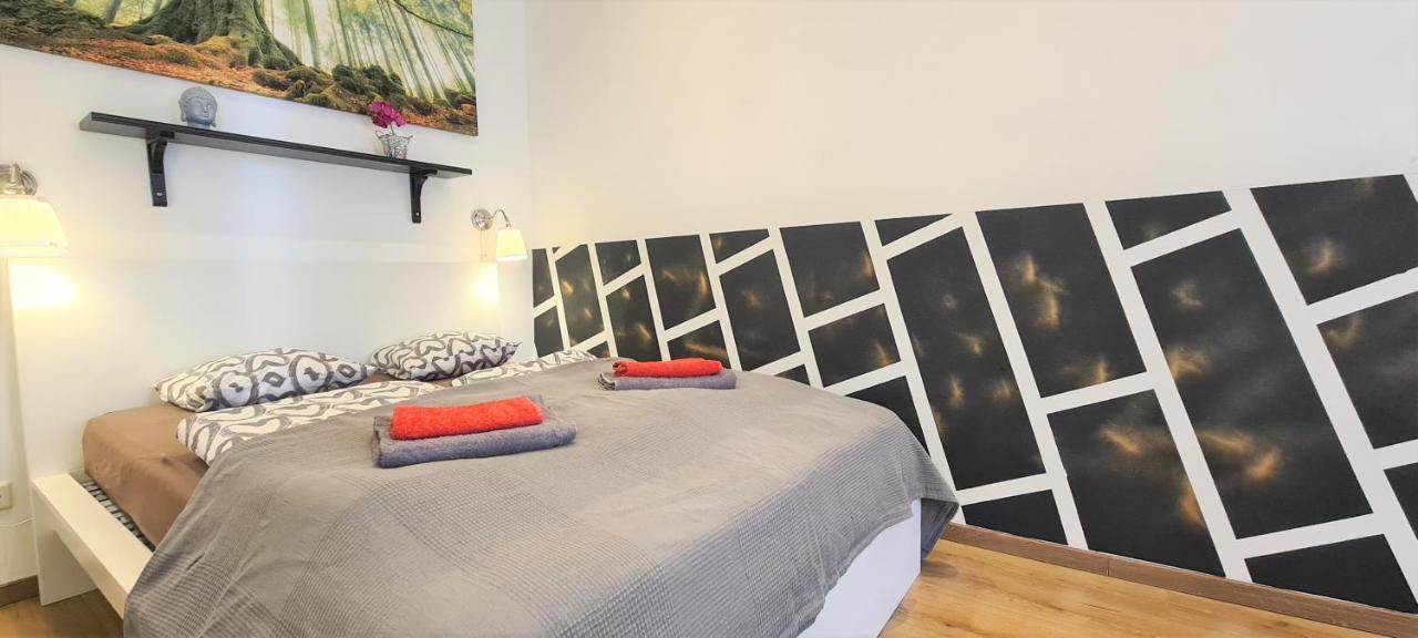 Wiener Buddha Style Flat With Inner Garden- Marzstrasse Apartment *