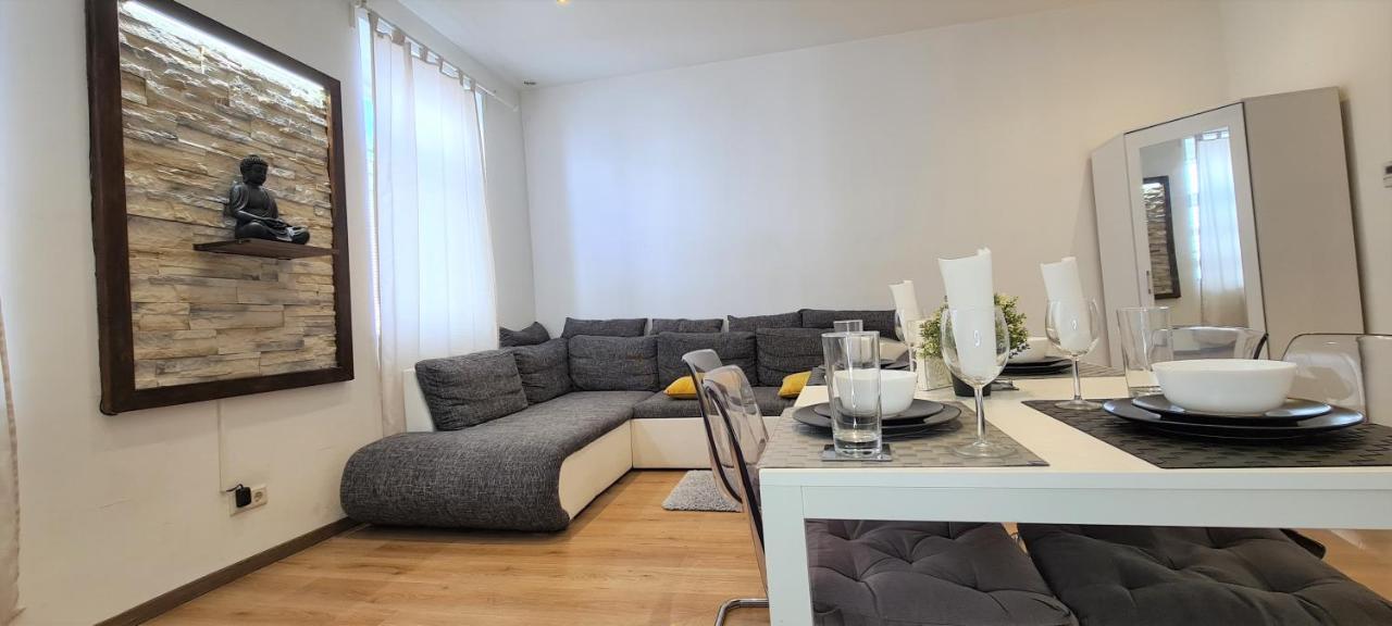 Wiener Buddha Style Flat With Inner Garden- Marzstrasse Apartment *