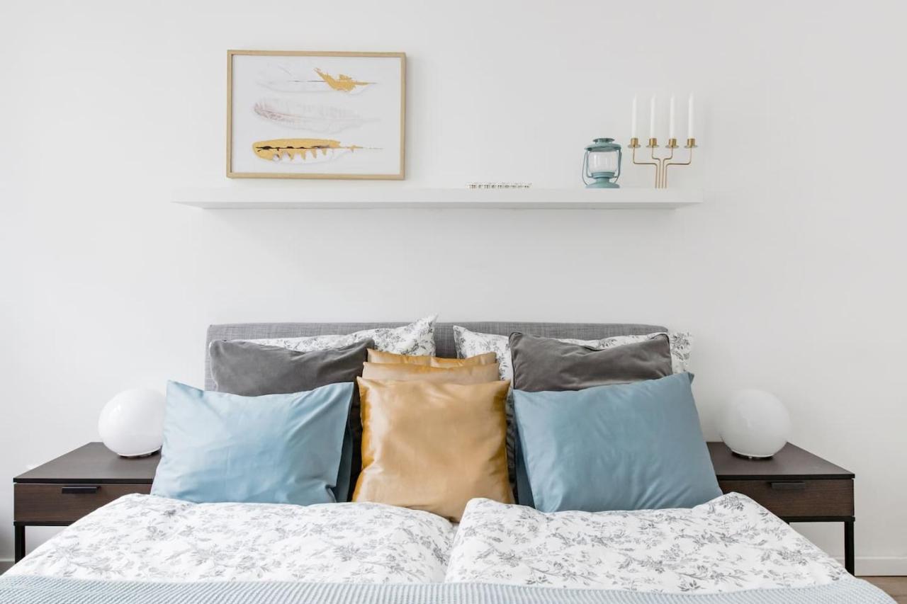 ⍟luxurious And Bright⍟ 5 Min Walk To City Center Apartment