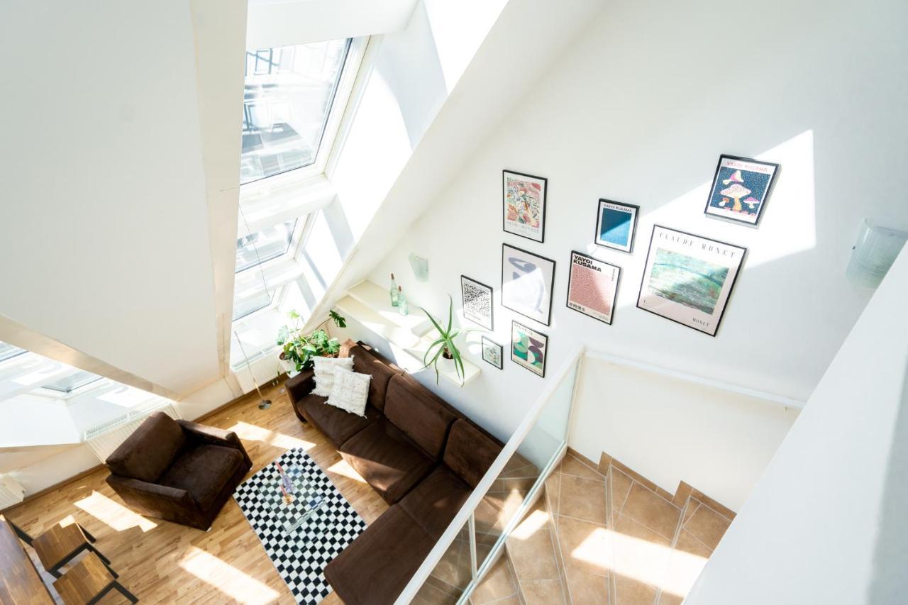 Unique Maisonette Gasometer 12th Floor