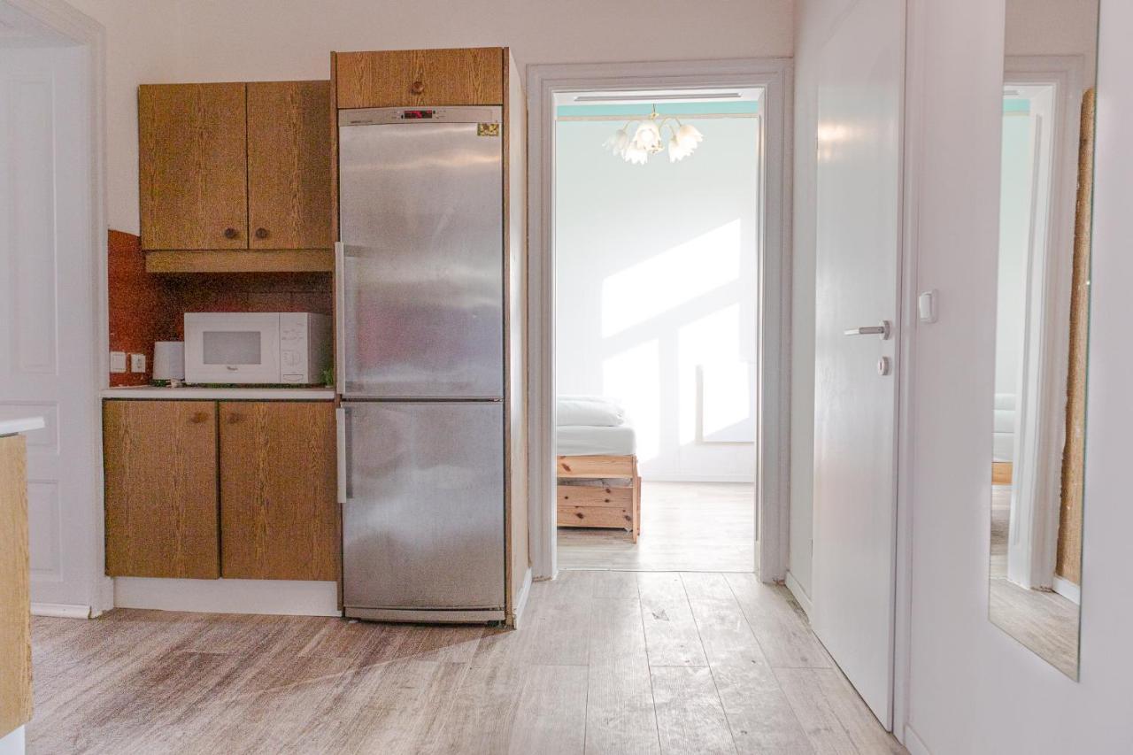 Perfectly Situated 2br Shared Apt- Ideal For Longstays *