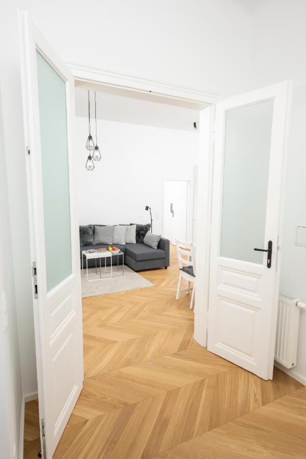 Hideaway Brigittenau Apartment Vienna
