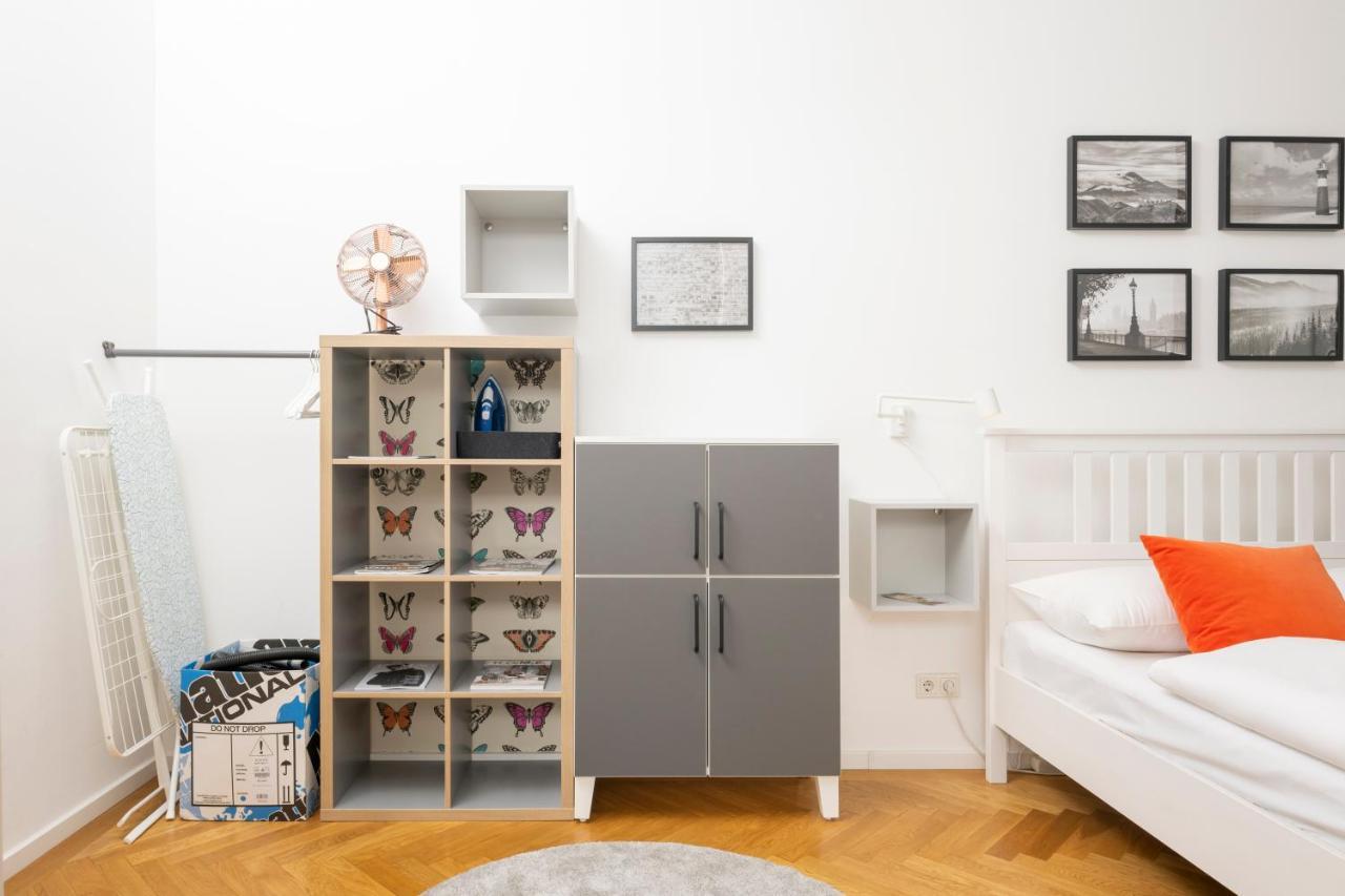 Luxus Maisonette Liechtenstein By Ichbucheat Apartment Wien