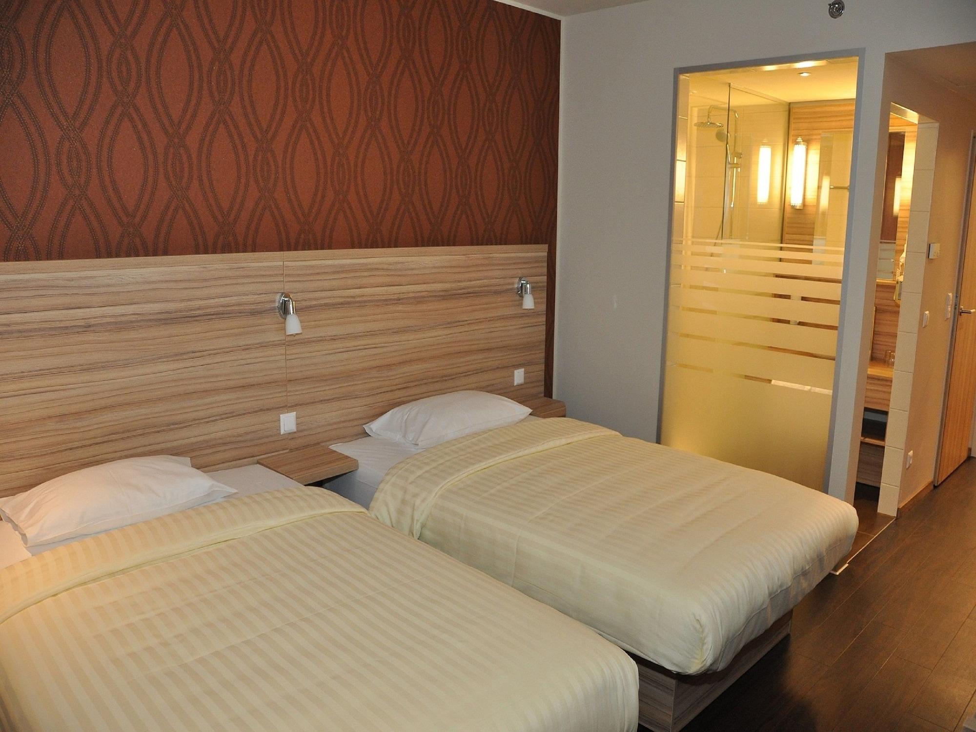 Leonardo Hauptbahnhof Hotel 4*