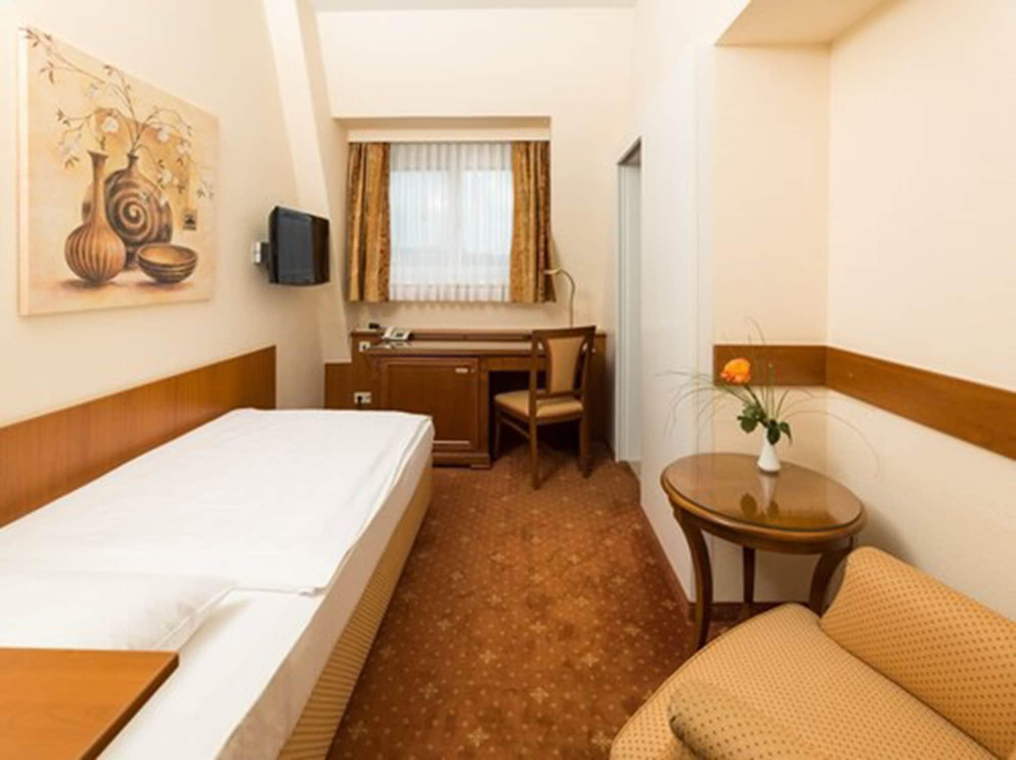 Erzherzog Rainer 4* Vienna