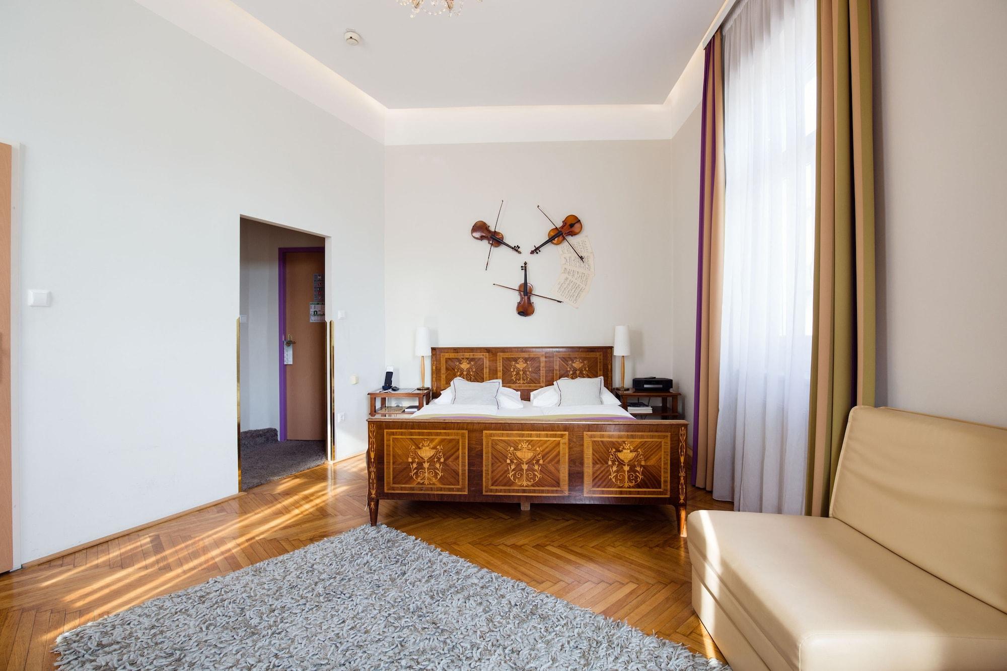 Boutiquehotel Donauwalzer Hotel 3*