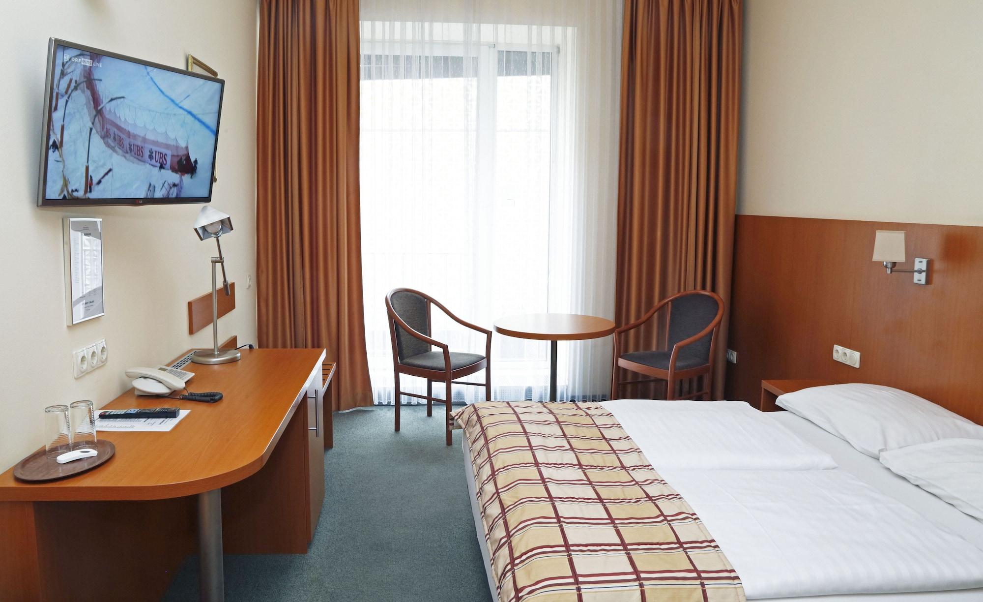 Continental Hotel-pension Bed & Breakfast 4*