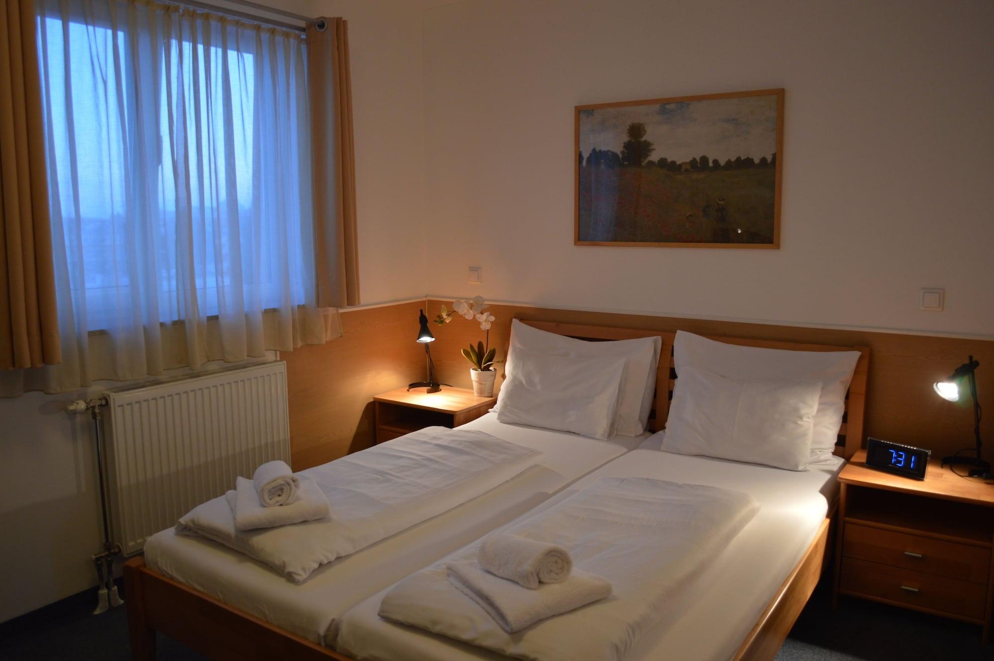 Hotel Donaustadt Kagran - At Metro U1 Vienna