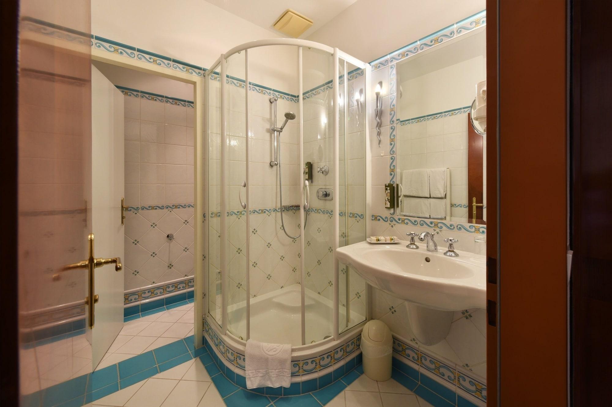 Am Schubertring Hotel Vienna