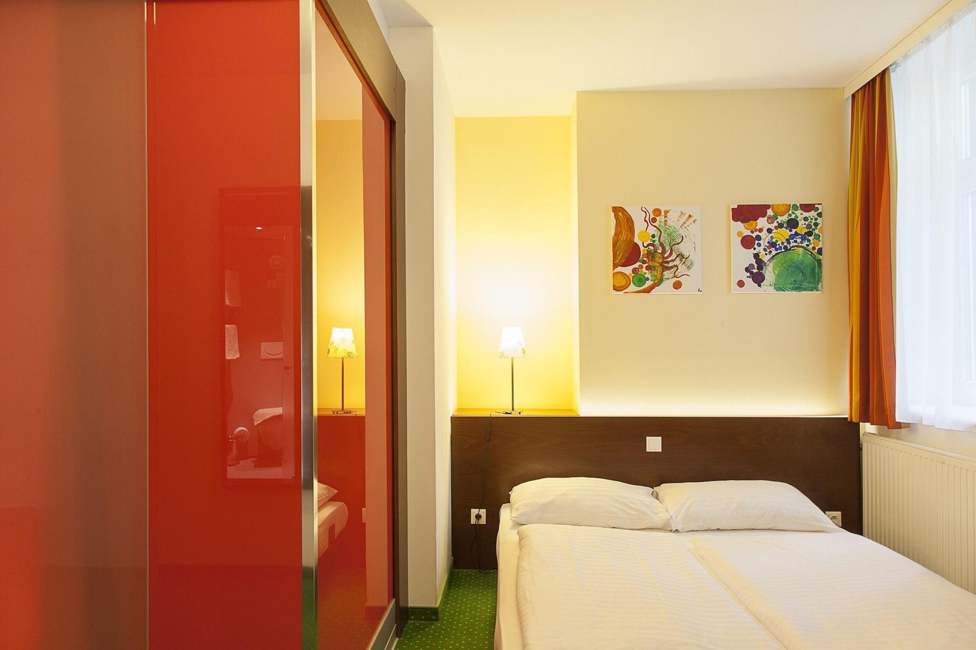 Stadthalle Bed & Breakfast