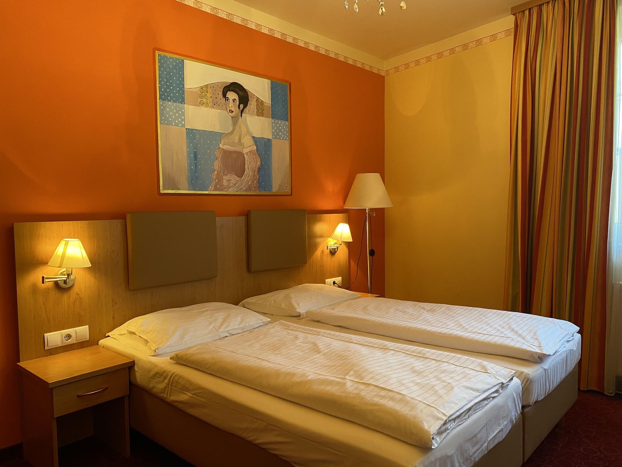 Garten- Und Kunsthotel Gabriel Hotel