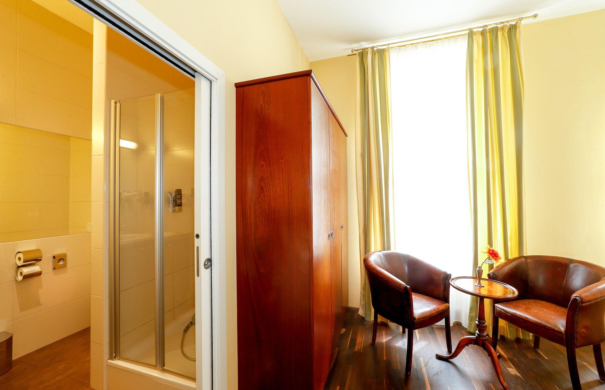 Hotel Timeout Hotel, 5 Min To Center, Self Check In Vienna