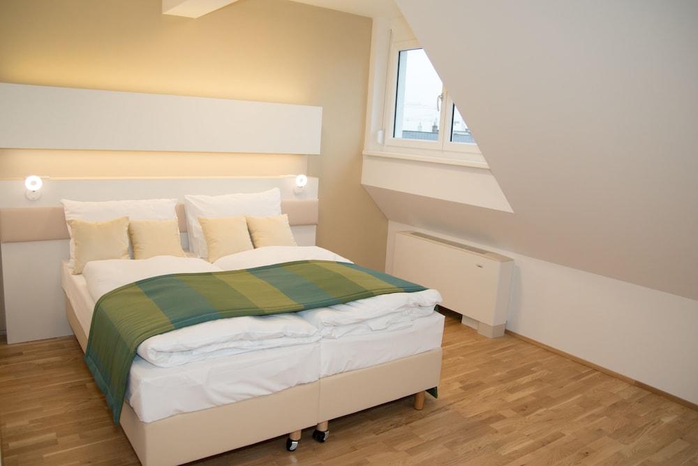 Smart Living - Hauptbahnhof - Self Check-in 4* Viena