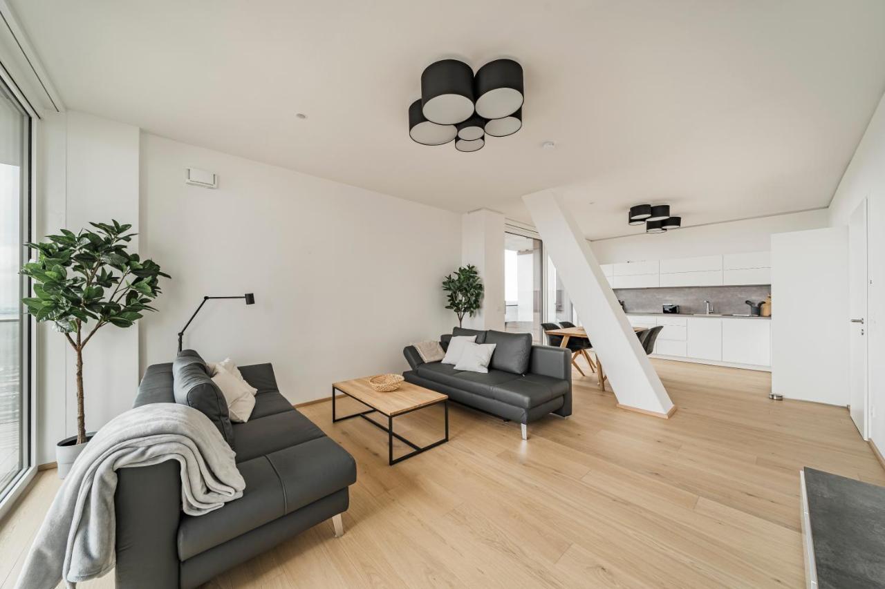 Diamondview Luxury Apartment