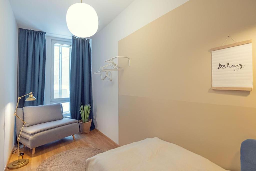 Ideal For Families & Mid-term-stays Apartment *