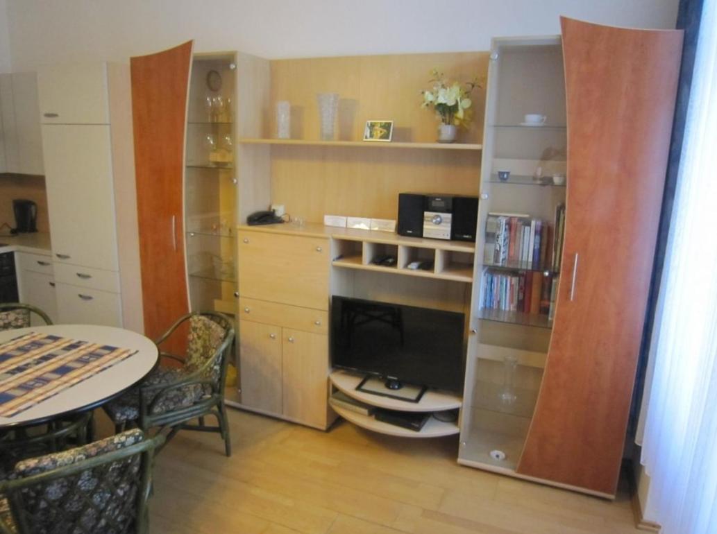Seethaler Apartment