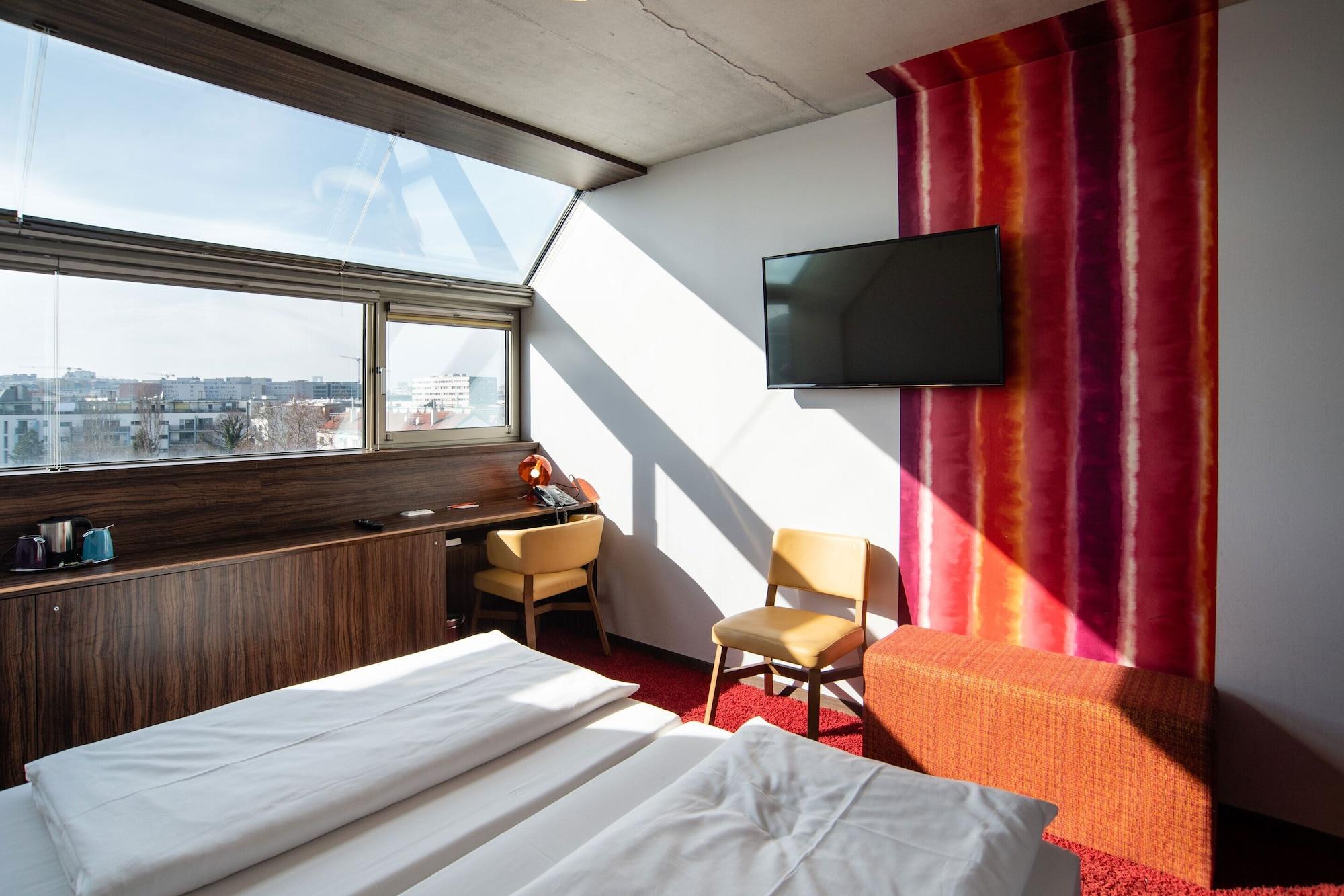 Simm's - Cityhotel Next To Metro U3 4*