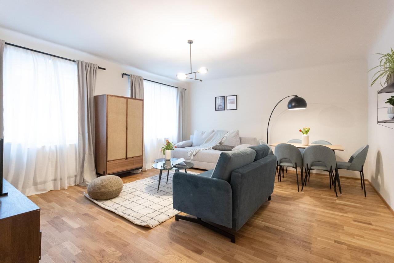 Chic 1-bed By Canal Walk To Historic Centre Apartment