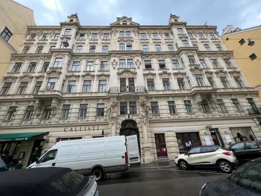 Luxurious In The Centre Of Appartamento *