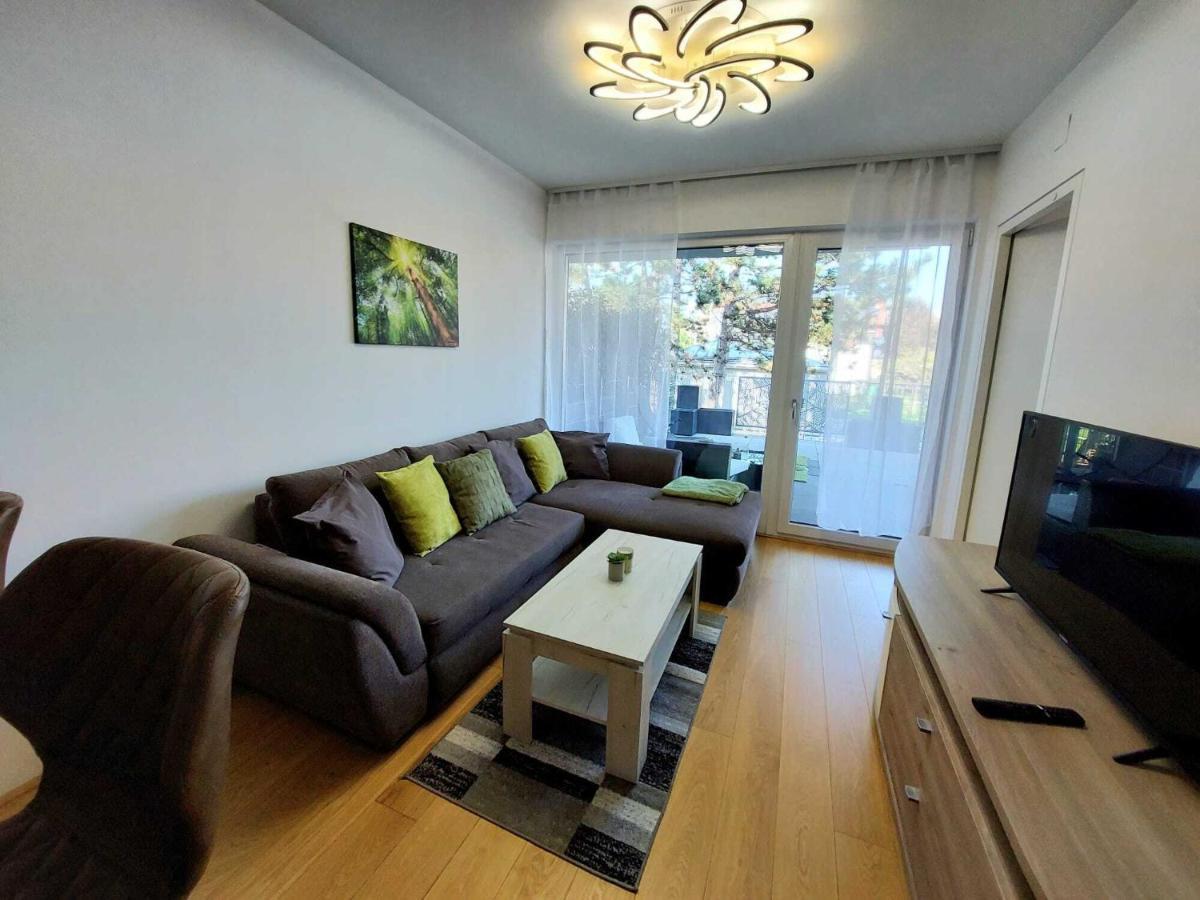 Dream Getaway With Jacuzzi And Pool Apartment Vienna