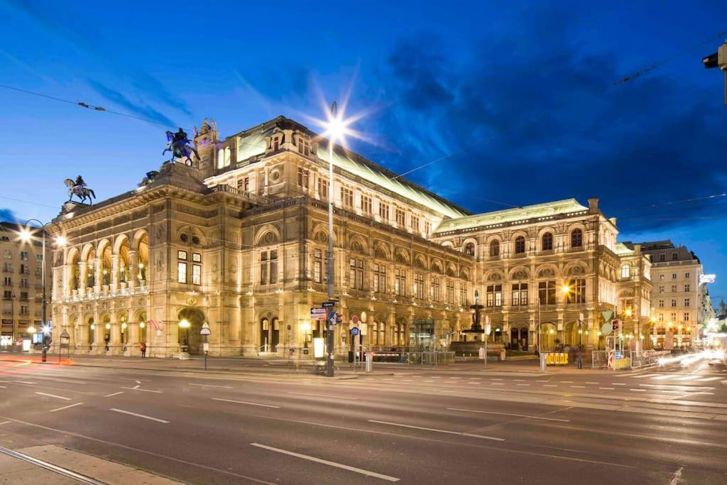 Apartment Design In The Centre Of