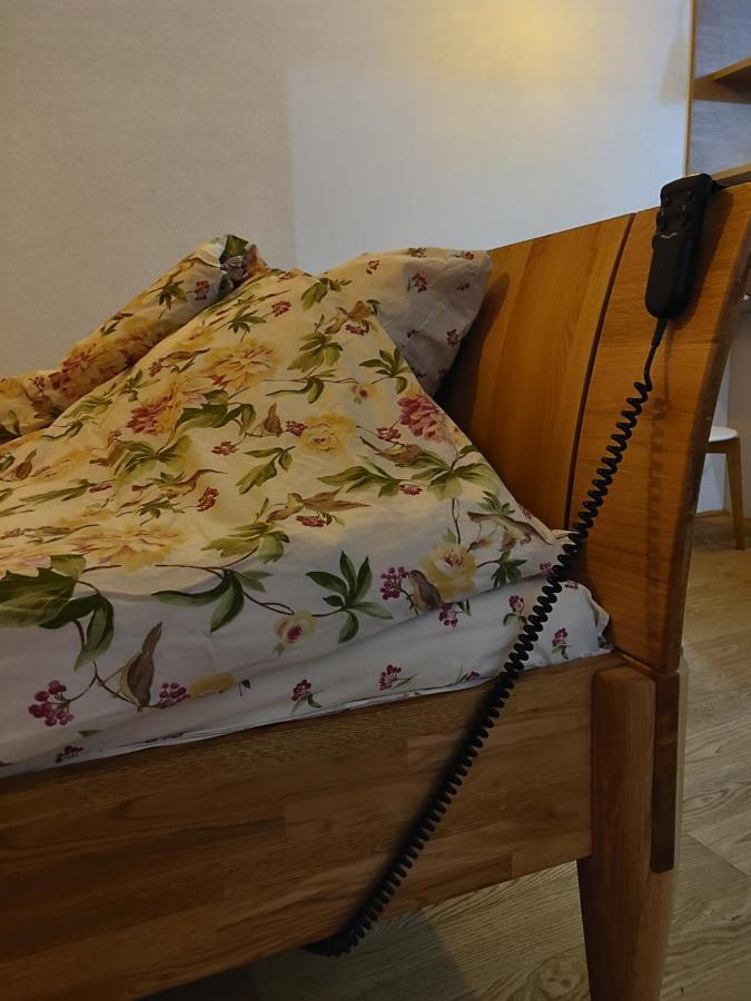 With Parking, Great Surroundings *