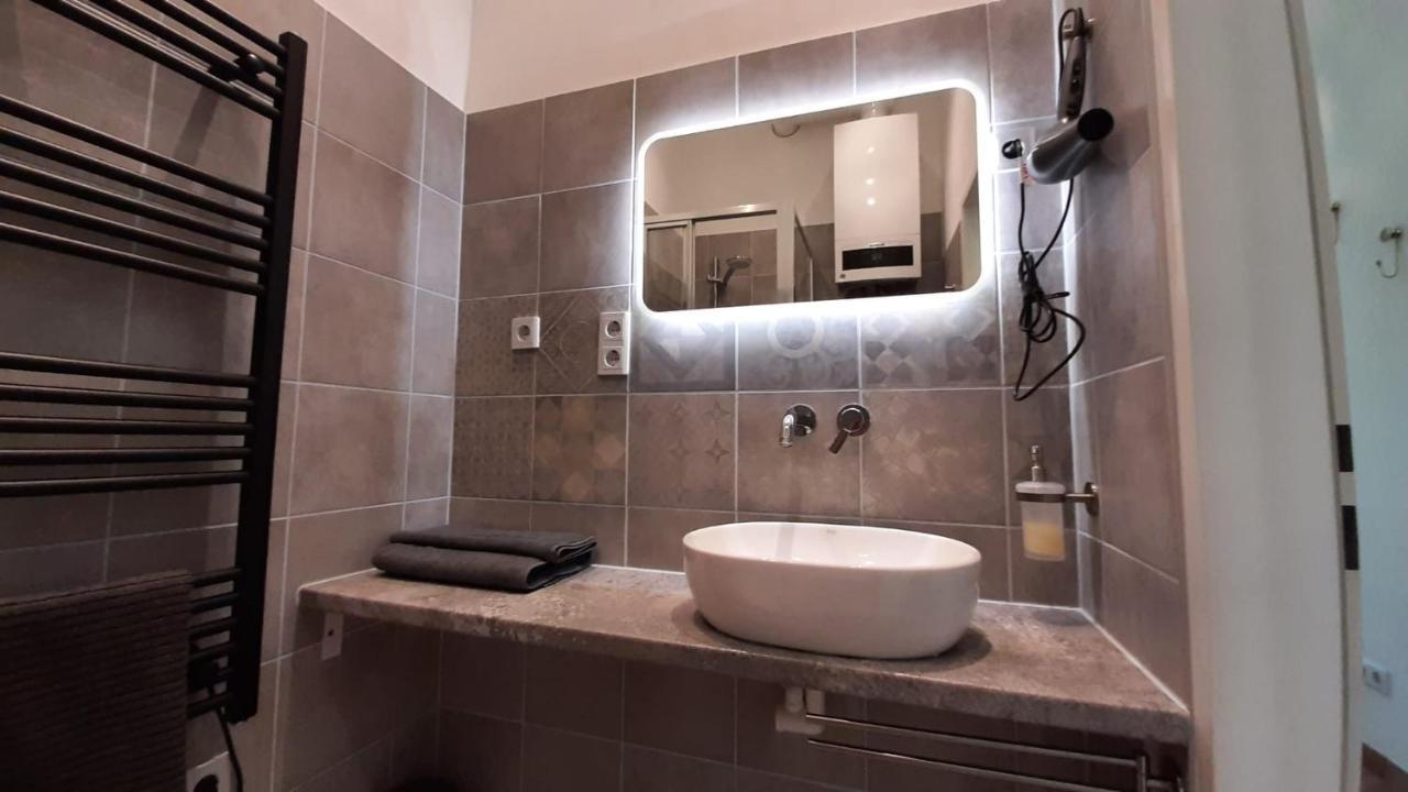 Apartamento Pia's Gardenview Viena